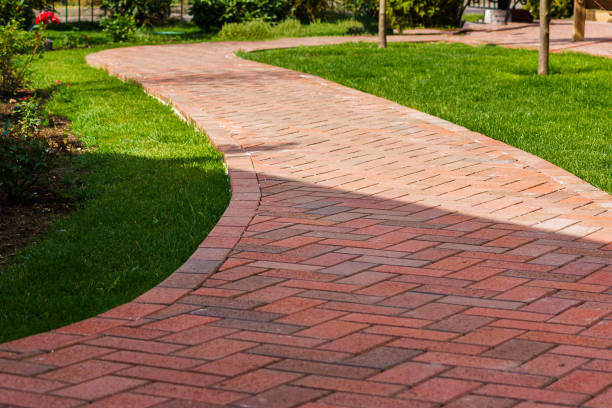 Best Residential Driveway Paver Services  in Elizabeth, NJ